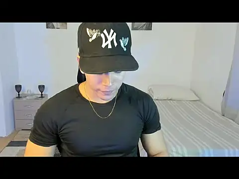Snapshot of sant_wahlberg chatting on May 27, 2026, 12:53 am sant wahlberg online show from May 27, 2026, 12:53 am