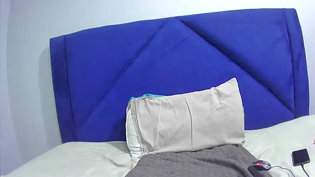 TheSexyBibi online show from June 24, 2026, 10:58 am