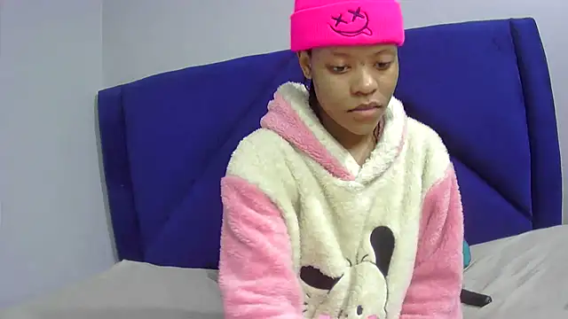 TheSexyBibi online show from June 22, 2026, 6:16 pm
