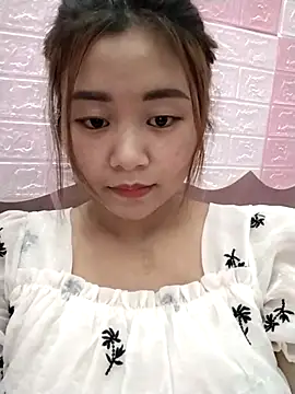 Snapshot of Azoo120-2 chatting on May 1, 2026, 2:44 pm Azoo120-2 online show from May 1, 2026, 2:44 pm