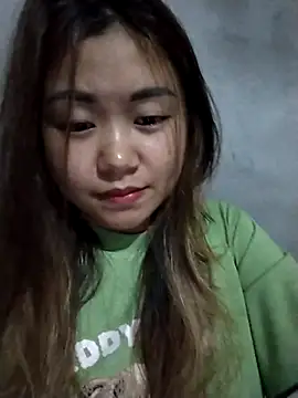 Snapshot of Azoo120-2 chatting on May 4, 2026, 2:20 pm Azoo120-2 online show from May 4, 2026, 2:20 pm