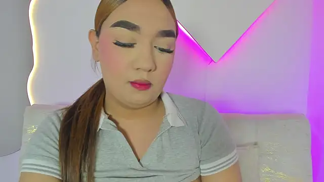 LiaCampbell  online show from July 15, 2026, 6:04 pm