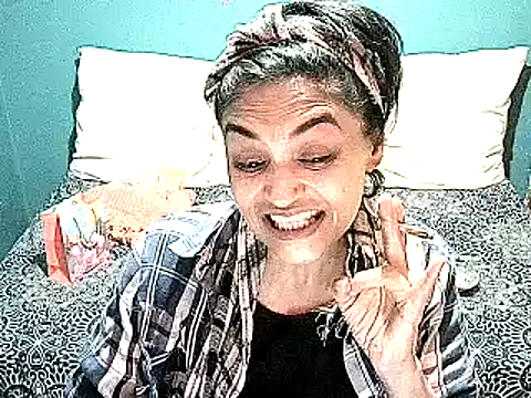 Indian blaze006 online show from May 17, 2026, 3:34 pm