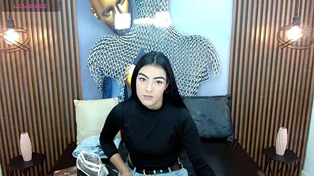 RoxxySweet01 online show from May 7, 2026, 12:41 pm