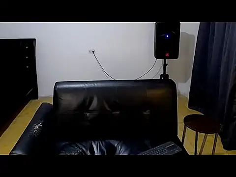 Ian Arcia online show from May 15, 2026, 11:03 pm