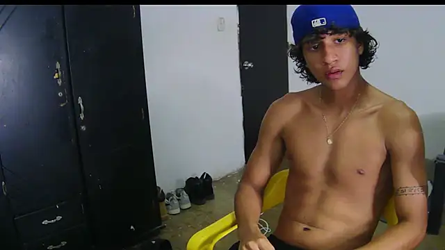Snapshot of Hansel_take chatting on June 1, 2026, 8:41 pm Hansel take online show from June 1, 2026, 8:41 pm