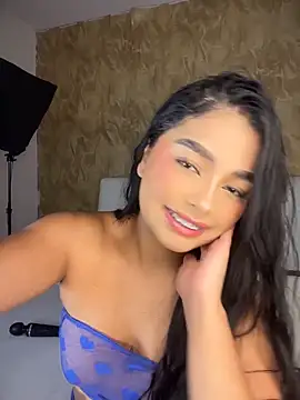 Snapshot of EvasBlazeXXX chatting on May 11, 2026, 1:23 pm EvasBlazeXXX online show from May 11, 2026, 1:23 pm