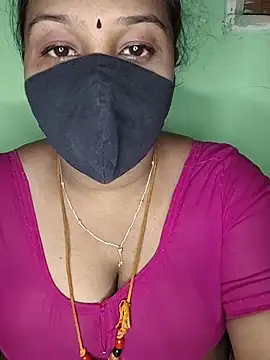 Snapshot of tamil_butterfly chatting on June 29, 2026, 6:07 pm tamil butterfly online show from June 29, 2026, 6:07 pm
