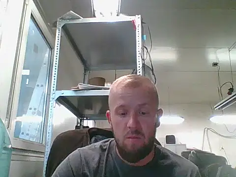 Snapshot of bardiauto chatting on July 30, 2026, 4:33 am bardiauto online show from July 30, 2026, 4:33 am