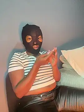 sinfullysex02 online show from May 15, 2026, 5:22 pm