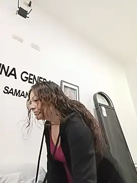Snapshot of SAMANTHA--02 chatting on August 7, 2026, 12:00 pm SAMANTHA--02 online show from August 7, 2026, 12:00 pm