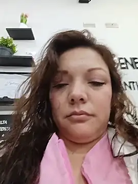 Snapshot of SAMANTHA--02 chatting on July 18, 2026, 1:41 pm SAMANTHA--02 online show from July 18, 2026, 1:41 pm