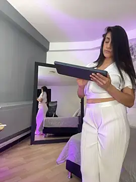 Snapshot of Laurent_Milf chatting on May 25, 2026, 5:55 pm Laurent Milf online show from May 25, 2026, 5:55 pm