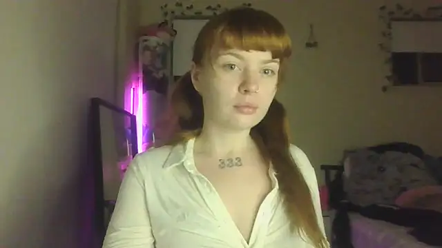 Snapshot of ceeceewraith chatting on June 3, 2026, 5:28 pm ceeceewraith online show from June 3, 2026, 5:28 pm
