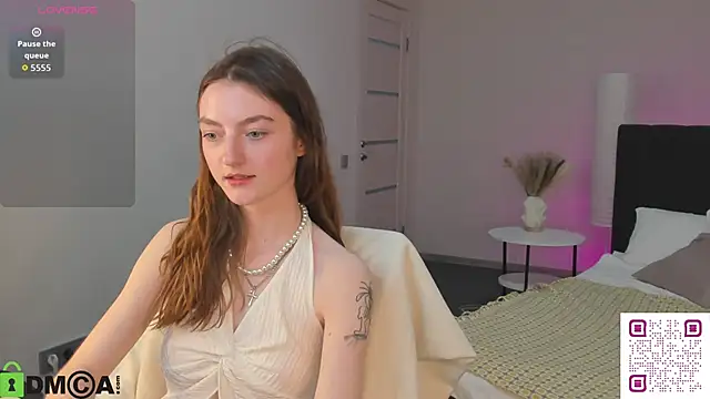 Snapshot of Valenora1 chatting on May 15, 2026, 11:30 am Valenora1 online show from May 15, 2026, 11:30 am