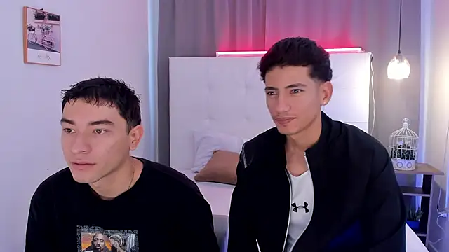 Alejo-and-Thiago online show from May 18, 2026, 1:16 pm