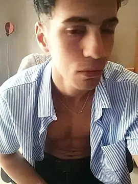 Snapshot of simodepia chatting on May 8, 2026, 1:15 pm simodepia online show from May 8, 2026, 1:15 pm
