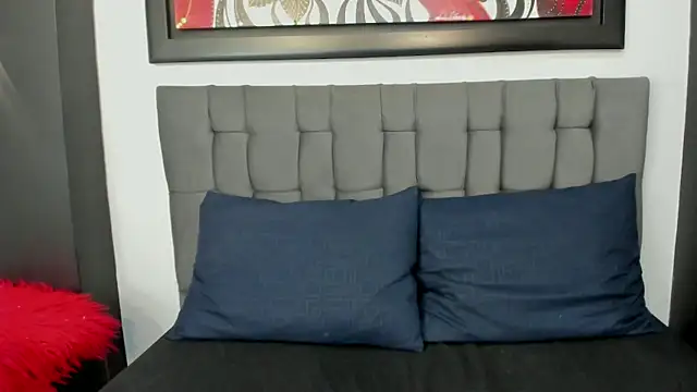 jhoan evanss online show from July 14, 2026, 2:05 am