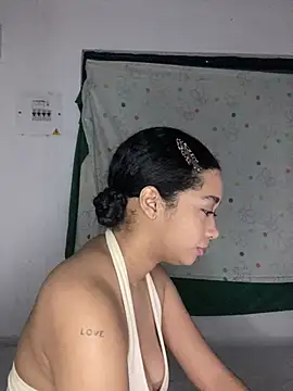  sweetSabrina- online show from May 14, 2026, 11:57 pm