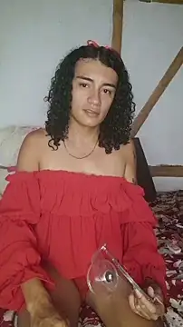 Snapshot of Eimy_Rose_ chatting on June 13, 2026, 8:40 pm Eimy Rose online show from June 13, 2026, 8:40 pm
