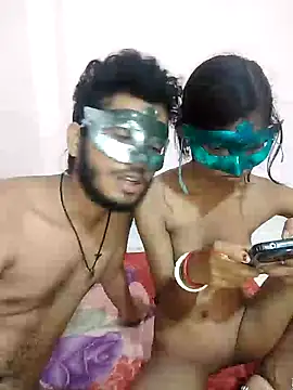 Snapshot of husband_wife_12 chatting on June 23, 2026, 5:55 pm husband wife 12 online show from June 23, 2026, 5:55 pm