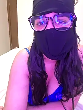 Snapshot of burkane67sexy chatting on June 21, 2026, 10:15 pm burkane67sexy online show from June 21, 2026, 10:15 pm