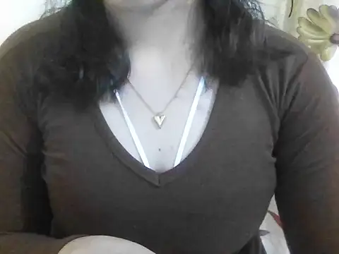 Snapshot of saniya_9 chatting on June 20, 2026, 2:33 pm saniya 9 online show from June 20, 2026, 2:33 pm