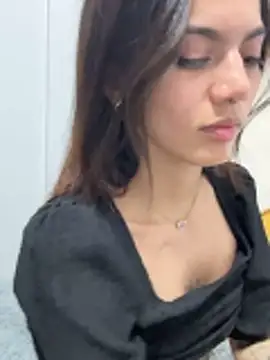 Snapshot of VeroJenkins_ chatting on May 18, 2026, 3:28 am VeroJenkins online show from May 18, 2026, 3:28 am