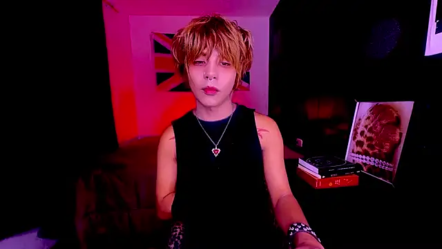 Snapshot of Aronn_44 chatting on August 7, 2026, 6:08 am Aronn 44 online show from August 7, 2026, 6:08 am