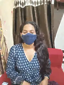 Snapshot of Roji_bha chatting on July 8, 2026, 4:13 am Roji bha online show from July 8, 2026, 4:13 am