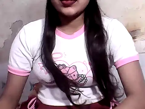 Snapshot of Lovely_Pandey chatting on May 10, 2026, 8:44 pm Lovely Pandey online show from May 10, 2026, 8:44 pm