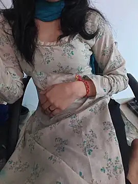 zoya baby  online show from June 13, 2026, 8:12 am