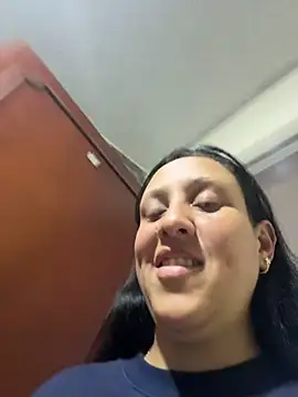 Snapshot of Cloe-Fire chatting on May 22, 2026, 11:08 am Cloe-Fire online show from May 22, 2026, 11:08 am