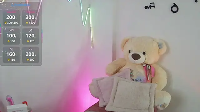 Snapshot of Sara_Blum chatting on June 5, 2026, 2:49 am Sara Blum online show from June 5, 2026, 2:49 am