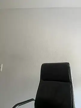 Snapshot of OliviaBaby- chatting on July 2, 2026, 2:34 pm OliviaBaby- online show from July 2, 2026, 2:34 pm