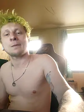 SquirFlav online show from July 14, 2026, 6:25 pm