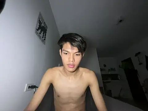 Snapshot of Slim_sensation chatting on May 24, 2026, 11:10 am Slim sensation online show from May 24, 2026, 11:10 am