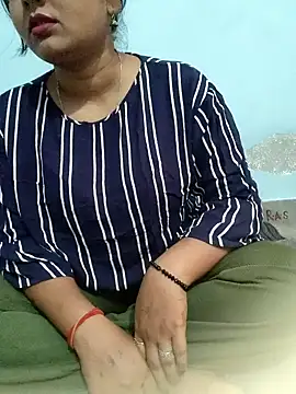 Snapshot of Saniya_Gs chatting on May 8, 2026, 5:00 am Saniya Gs online show from May 8, 2026, 5:00 am