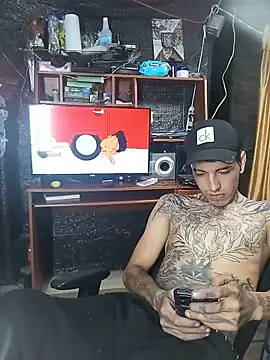 demoni0802 online show from May 30, 2026, 2:51 am