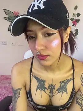 Baddie Miss online show from May 9, 2026, 8:34 pm