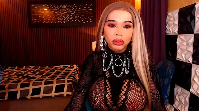 MariaSofiaLoveTS online show from June 10, 2026, 9:16 pm