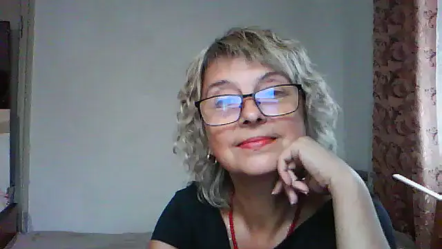 Snapshot of ElizabethGorden chatting on July 28, 2026, 2:24 pm ElizabethGorden online show from July 28, 2026, 2:24 pm