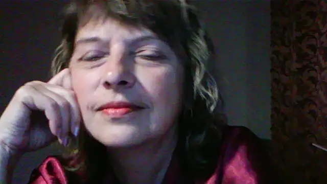 Snapshot of ElizabethGorden chatting on May 10, 2026, 2:59 am ElizabethGorden online show from May 10, 2026, 2:59 am