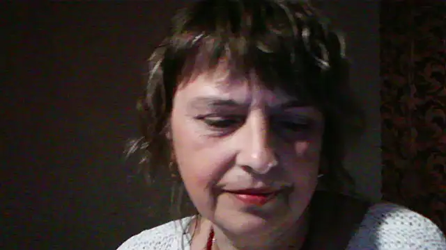 Snapshot of ElizabethGorden chatting on May 7, 2026, 6:33 pm ElizabethGorden online show from May 7, 2026, 6:33 pm