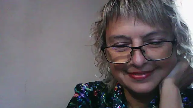 Snapshot of ElizabethGorden chatting on August 4, 2026, 4:17 am ElizabethGorden online show from August 4, 2026, 4:17 am