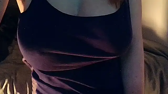 Snapshot of Carlyfr chatting on March 15, 2025, 8:21 pm Carlyfr online show from March 15, 2025, 8:21 pm