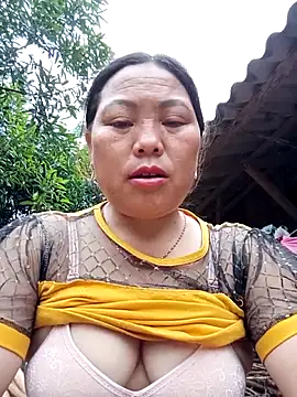 YeuAnhbigcock online show from May 9, 2026, 1:09 am