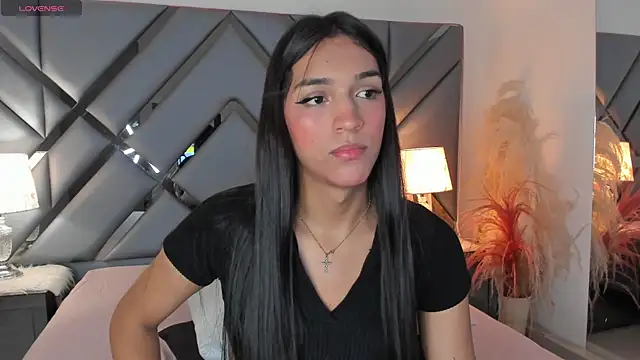 Snapshot of MadisonHerrera chatting on June 20, 2026, 12:32 pm MadisonHerrera online show from June 20, 2026, 12:32 pm