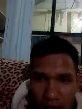 Snapshot of Jhoni11xza chatting on May 4, 2026, 8:55 pm Jhoni11xza online show from May 4, 2026, 8:55 pm