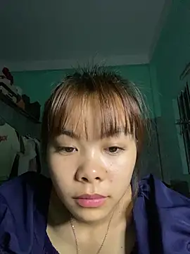 Snapshot of Cry_sexy chatting on May 7, 2026, 3:59 pm Cry sexy online show from May 7, 2026, 3:59 pm